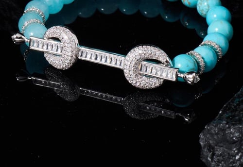 شوكر انيق من الاحجار والزركون الفاخر (لون المعدن ف...