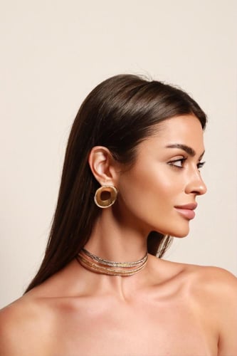 عقد شوكر مطلي مع كريستال