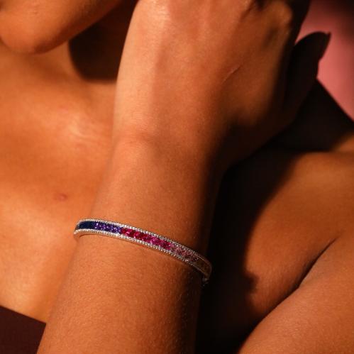 سواره رائعه بتدرجات الوان الطيف size 16