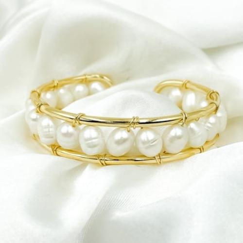 سوار انيق مطلي ومزين باللولو الزراعي