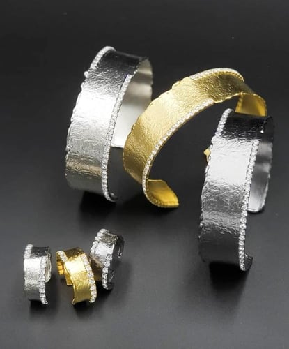 اسوارة مطلية مع كريستال