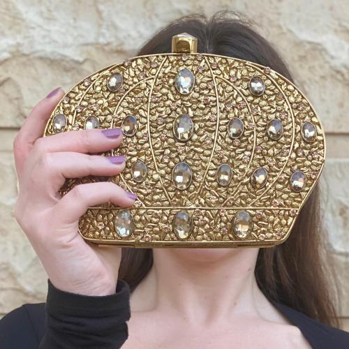 حقيبة يد فاخرة مزينه بالكرستال