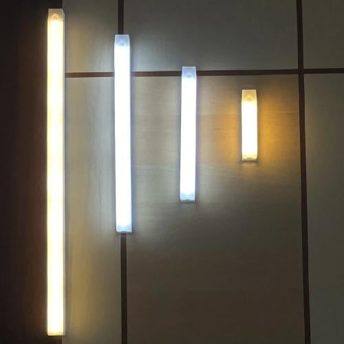 مصباح خزانة لاسلكي