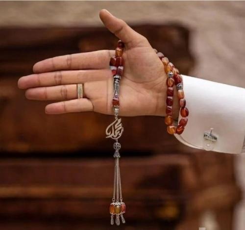 سبحة بالاسم عربي