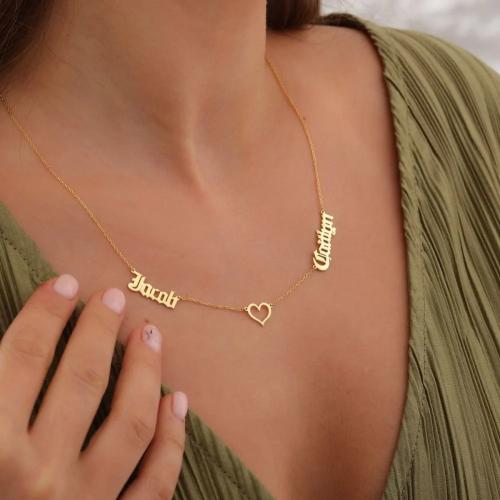 سلسال بالاسم ناعم مع ورده انيقه