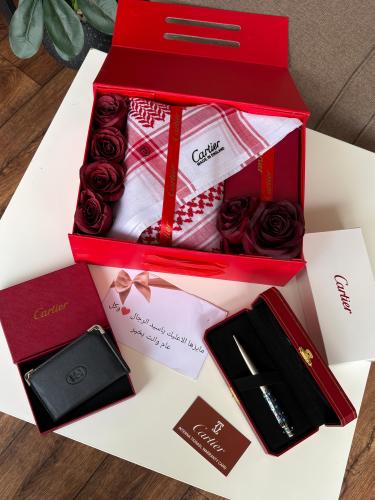 بكس ملكي رجالي فاخر من Cartier