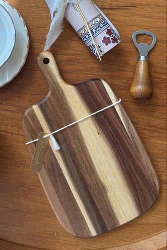 سلة خوص أنيقة