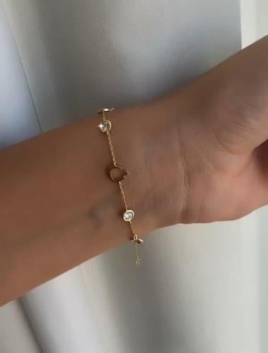 أسواره حروف بتصميم حديث