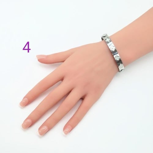 سوارة فان كليف 4 وردات - مستوحاة