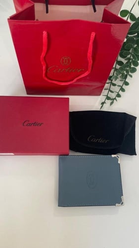 محفظة كارتير رجالية بتصميم فاخر