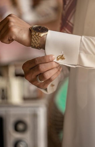 طقم سبحة وكبك بتصميم فخم بالاسم