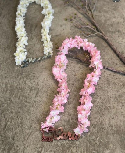 عقد تخرج حسب الطلب