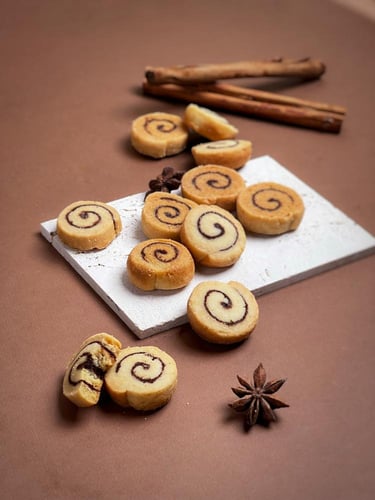 رولز بالقرفة