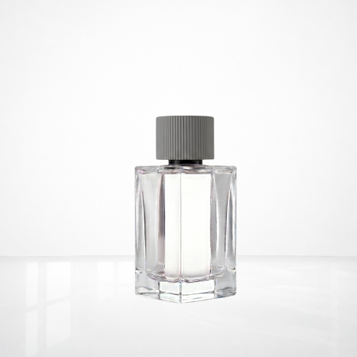 زجاجة عطر فارغة