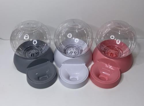 مشربيه لقطط بشكل كروي