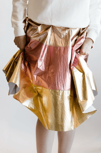 تنورة ملتوية Manoush معدنية، تصميم طبقات باللونين...