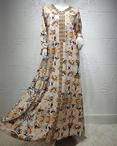 جلابية مخوار أنيقة بنقوش شرقية فاخرة