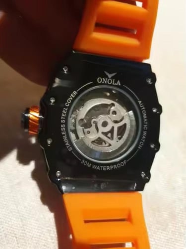 ساعة طراز ريتشارد ميل أورنج من ONOLA