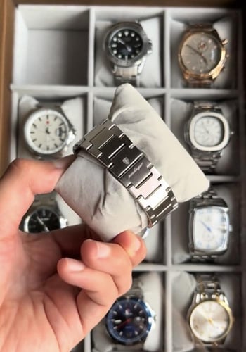 ساعة POEDAGAR كوارتز لون أبيض