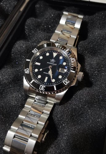 ساعة رولكس بلاك من ADDIESDIVE