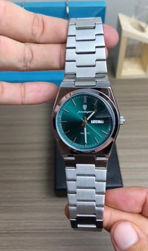 ساعة POEDAGAR كوارتز لون أخضر