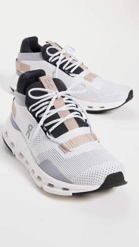 ON Cloudnova Sneakers