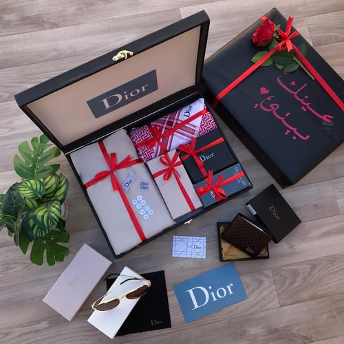 طقم شماغ فاخر من