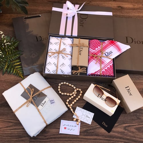 طقم عيد بملحقاته ازار لوقو ليبرات