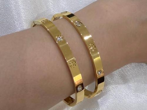 أساور مطلي Gold and Silver