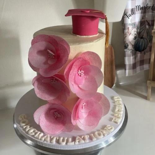 كيك 6 انش 3 طبقات