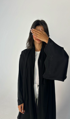 Dina abaya
