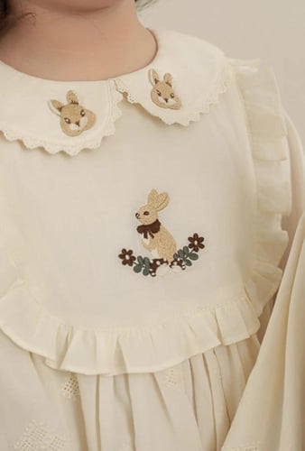 فستان ابيض ارنوب