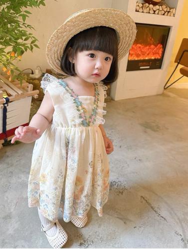 Sanda dress