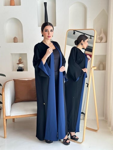 Reversible black x blue abaya