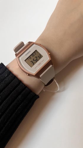 ساعة كاسيو - ساعة رقميه baby pink