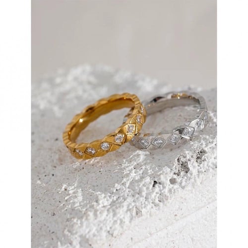 خاتم بلينغ الفاخر بتصميم شبكي