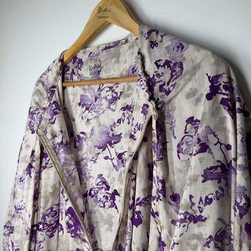 رِواء – شرشف صلاة بسحاب امامي بلون نقشة بنفسجية جذ...