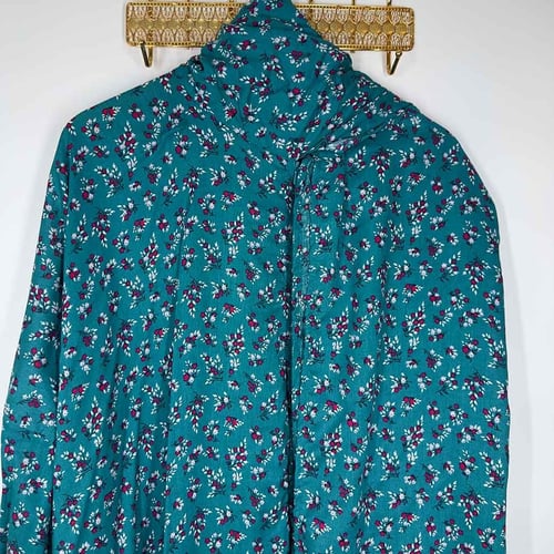 ريحانة – شرشف صلاة قطن بارد بسحاب أمامي باللون الأ...