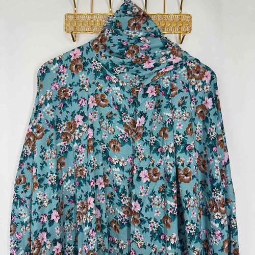 همسه – شرشف صلاة بسحاب أمامي باللون التركوازي