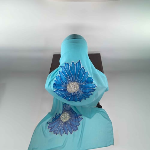 طرحة شيفون فيروزي - الزهرة الكحلي - مرسومة يدوياً