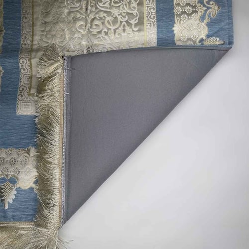 سديم – سجادة صلاة مبطنة فاخرة باللون الأزرق