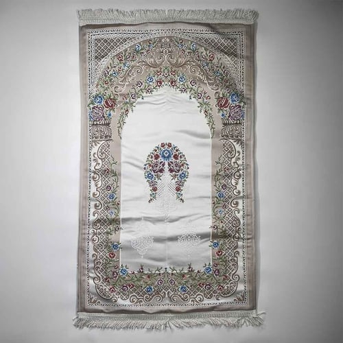 سكينة – سجادة صلاة مبطنة فاخرة باللون الرمادي