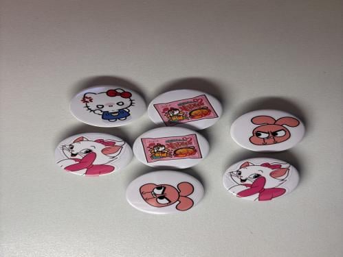 بروش مقاس 32 قطعه واحده حسب الطلب