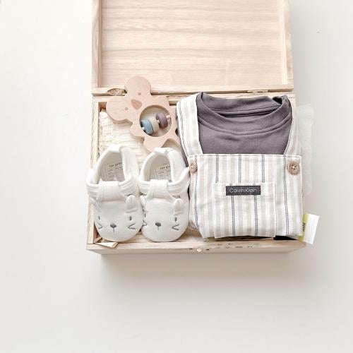 هدية مولود كلاسيكي