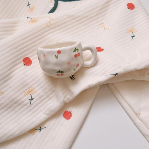 بجامة الكرز الشتوية