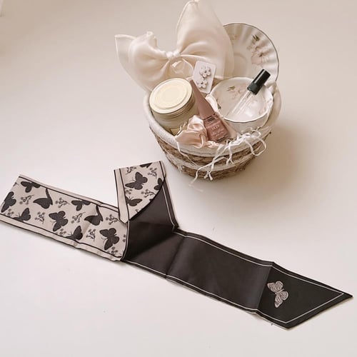 سلة السكارف