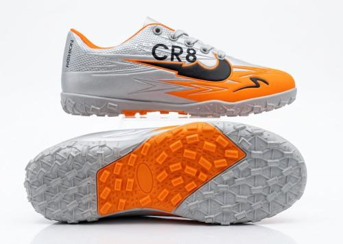 حذاء كرة قدم أولادي BEST CR8 فضي وبرتقالي مقاس 36