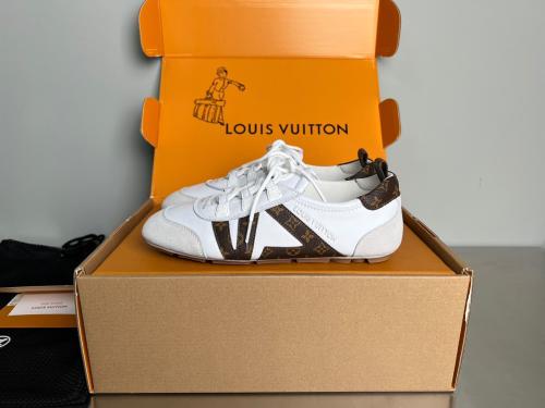 LV Sneakerina
