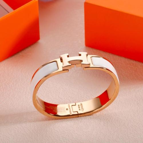 H bracelet
