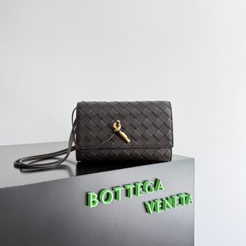 Andiamo pouch